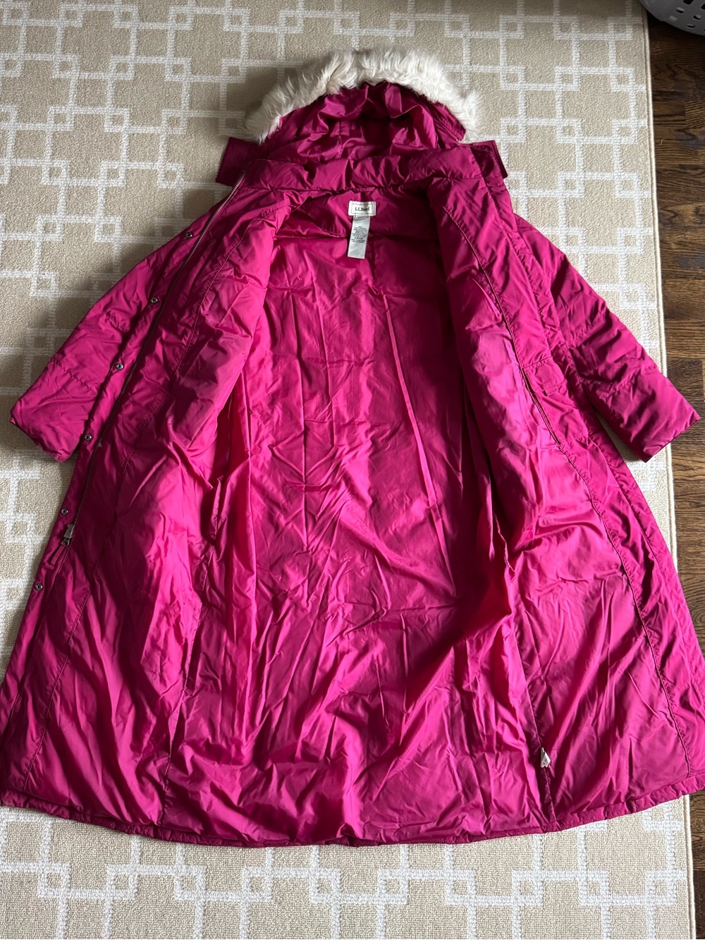 L.L. Bean Goose Down Full Length Puffer Coat Faux Fur Hood Magenta Pink M - Picture 4 of 8